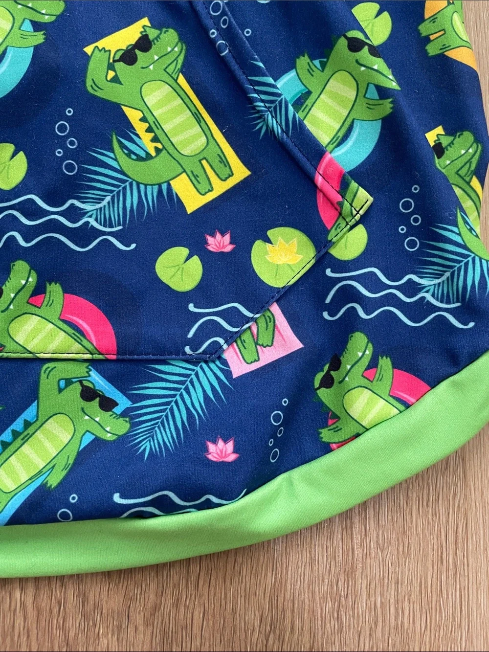 Cute Alligator Print Dog Hoodie - Navy & Green